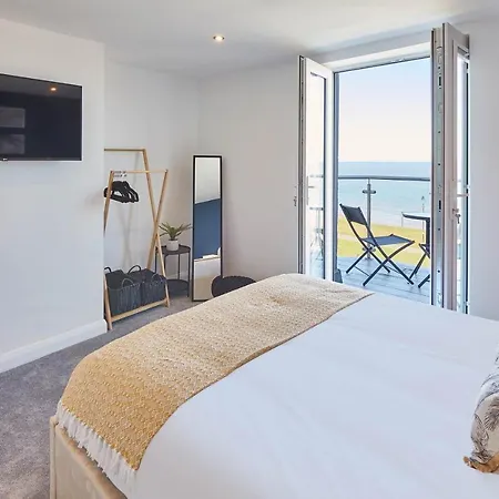 Host & Stay - The Waves Whitby Extérieur photo